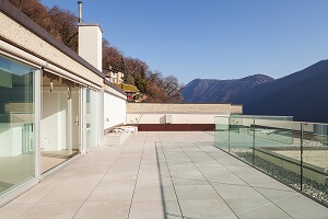 Luxurious modern mountain home